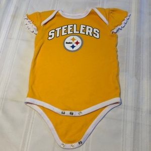 NFL Pittsburgh Steelers Football team onesie for girls 18 months- gold CUTE!
